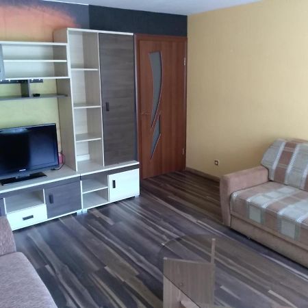 Brivibas 25 Apartamenti Ventspils Exterior foto